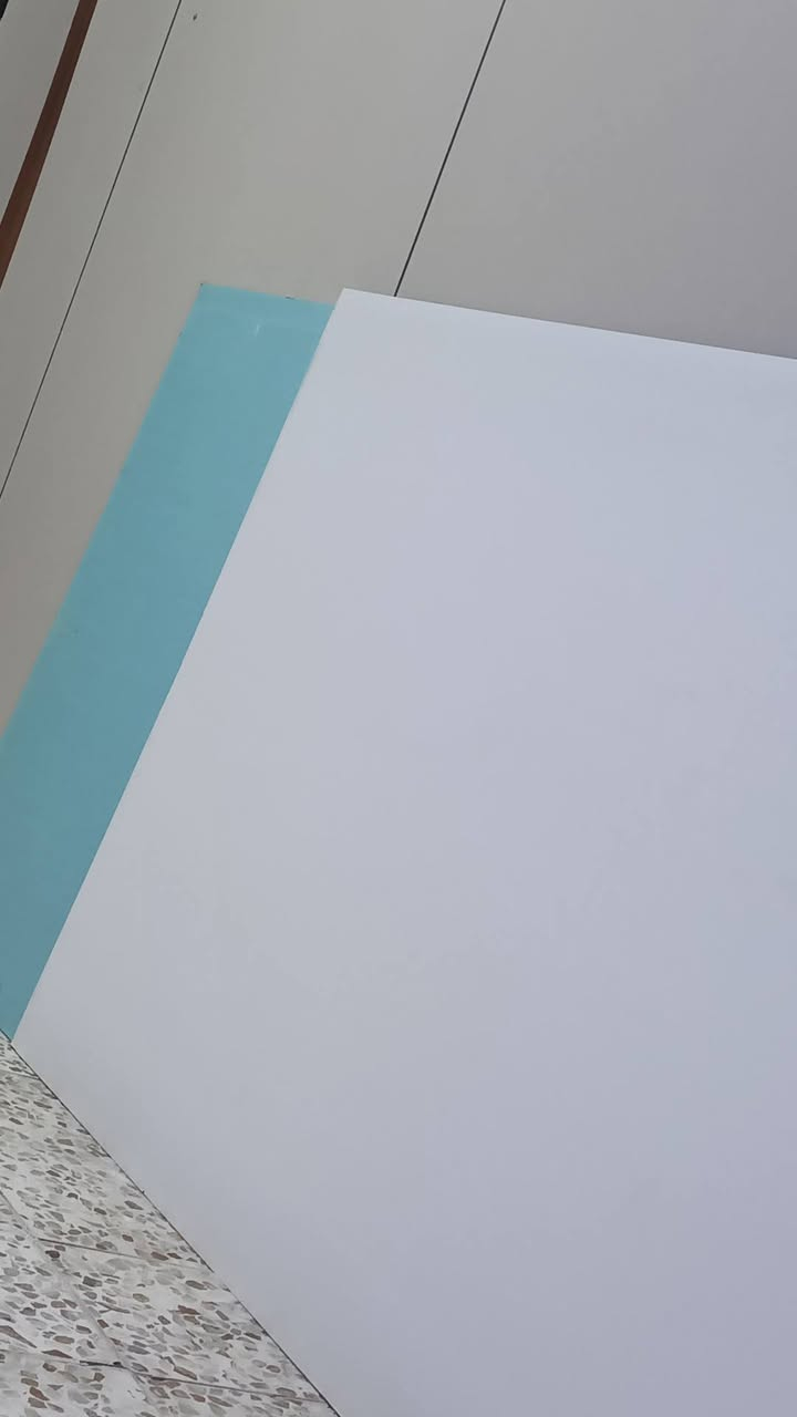 كارتون كامل صمغ شيبورد بديل رخام وقطعه شيبورد وقطعه عارضه طول 3 متر وباقي الاغراض للبيع بسعر مناسب


**إذا كنت صاحب هذا الإعلان وتريد حذفه لأي سبب، رجاءا أرسل رسالة إلى الدعم الفني**