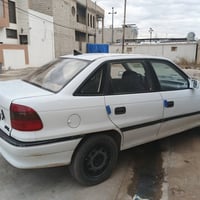 استره • ١٩٩٣ • محرك 1.8