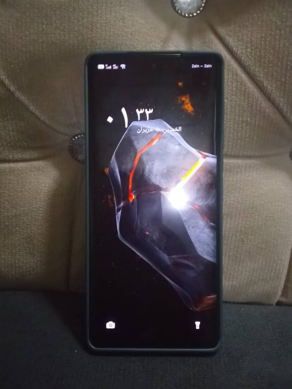 السلام عليكم موبايل انفنكس نوت 40 برو 5G ذاكره 256 والعشوائيه 16 جهاز اخو الجديد شاشه منحنيه السعر 240


**إذا كنت صاحب هذا الإعلان وتريد حذفه لأي سبب، رجاءا أرسل رسالة إلى الدعم الفني**