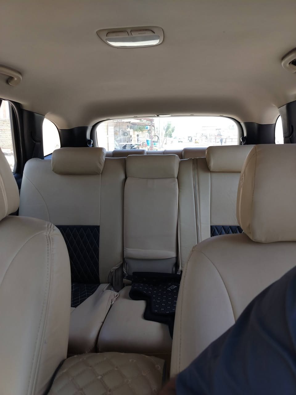 سنتافي ١٢ خليجي
سته سلندر)(3500)v6فول سبعه راكب رقم بغداد الجديد باسمي حتى عام 2029
كامرة دوارة اشاير بالمري شفط تبريد ثلج 
تحكم استيرن
وبعد مواصفات Km199400
السعر170 وبيها مجال قليل
مكان السيارة ميسان العماره 
للتواصل *********** 
*********** واتساب بيع فقط
