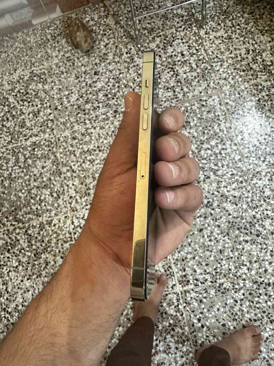 السلام عليكم 
١٢برو ماكس 
٥١٢ 
٧٠بلادي 🔋
جهاز كلش نضيف كلة شغال مبدل شاشة فقط نوعية اصلية
***********
