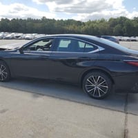 لكزز موديل ٢٤  محرك ٣٥٠٠ فول مواصفات حادثها موضح بالصور واصله بالحره م...