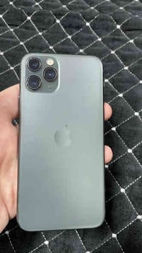 آيفون ١١ برو • ٦٤ • فيس ايدي معطل