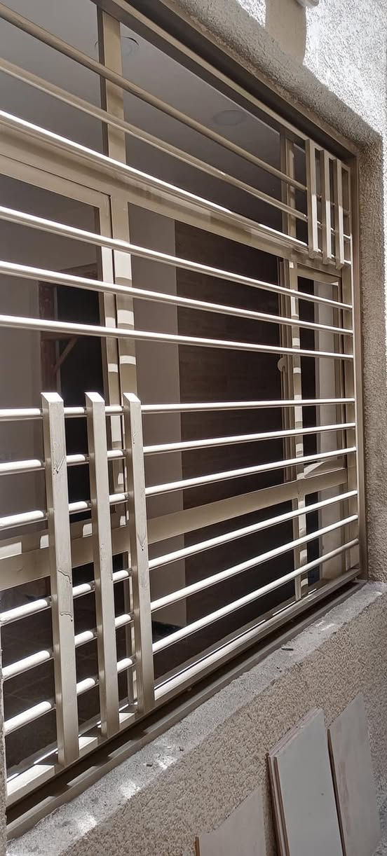 حداده عامه بغداد الشعله تفاصيل خاص وبلخدمه
***********
***********  المليم ونص سعر المتر 55 الف
                           المليم و8 سعره المتر 65الف
                            نوعيه الحديد تركي
