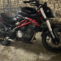 للبيع بسعر ٤ مليون قفل مكفولة ومعتني وبيها كلش رقم وسنوية باسمي مديل ٢...