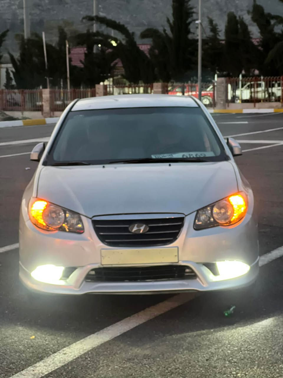 سەرەتا باناوی خوای گەورە 
ئەفانتی ٢٠٠٩ براوە فولل بەس سلایت نیە
لیدراو و شتی نیە پشت و پیشی بەشەرت
مواسەفاتی 
ئاوینە کارە باو شەفت
لایت ئۆتۆ
کوشن جلدو هیتەر
سوکان فۆلیۆم تەلەفۆن
شاشە ئایپادی بیلادی لەسەرە 
٤ تایەو ویلی لۆکی لەسەرە  گیرو مەکینەی بەشەرت زۆۆر خاوین و پاکە هەنی چال وچۆلی تیدایە  سەقفی وەک شوشەیە ئەوەش ڕوقەم موبایل *********** رانية, السليمانية
