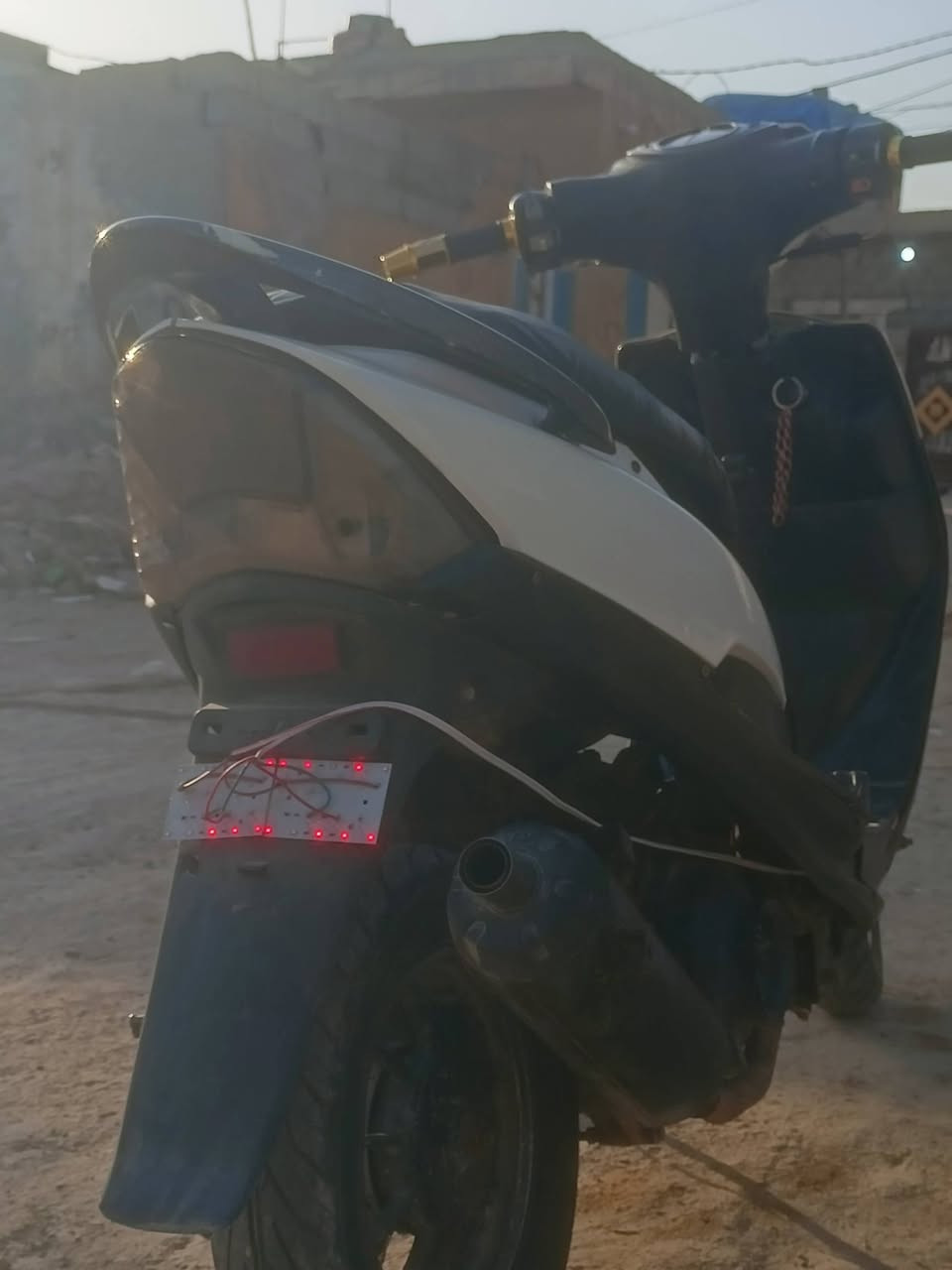 دراجه ماكس عدله بوشه 55 دراجه نضيفه السعر 450 وبيه مجال الاستفسار واتساب 
***********
