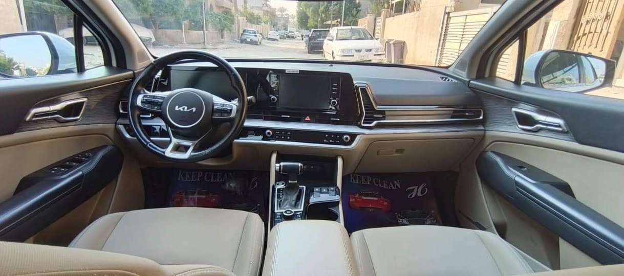 السلام عليكم
للبيع :كيا سبورتج  خليجي 
الموديل : 2023
ماشيه : 65 الف كم 
رقم اربيل بأسمي تحويل مباشر
السياره :مكفوله عدى بارد بالباب الخلفي عكس السايق 

بصمه 
مري كهرباء 
انضمه قياده 4 (نورمل +سبورت +ايكو +سمارت)
تشغيل عن بعد 
حساسات امامي خلفي 
 شاشه +عداد دجتل 
كامره دواره 
بصمت ابواب 
ترحيب عند لاقتراب 
مثبت سرعه 
سايد بريك كهرباء 
ويل 19
تبريد قطعتين 
داخل بيجي 
محرك 2000 دوش 
شاحن واير لس 
الصابيح الماميه LED
المصابيح الخلفيه LED
شفتات ستيرن رياضي 
مانع انزلاق 
شاشه ابل كار بليل +جي بي اس 
انذار عند الاقتراب
اشاير بل مري و رادار جانبي
السياره كلش نضيفه وحلوه 
السعر 222 وبيه مجال 
مكاني بغداد/ القادسيه 
للستفسار ***********
