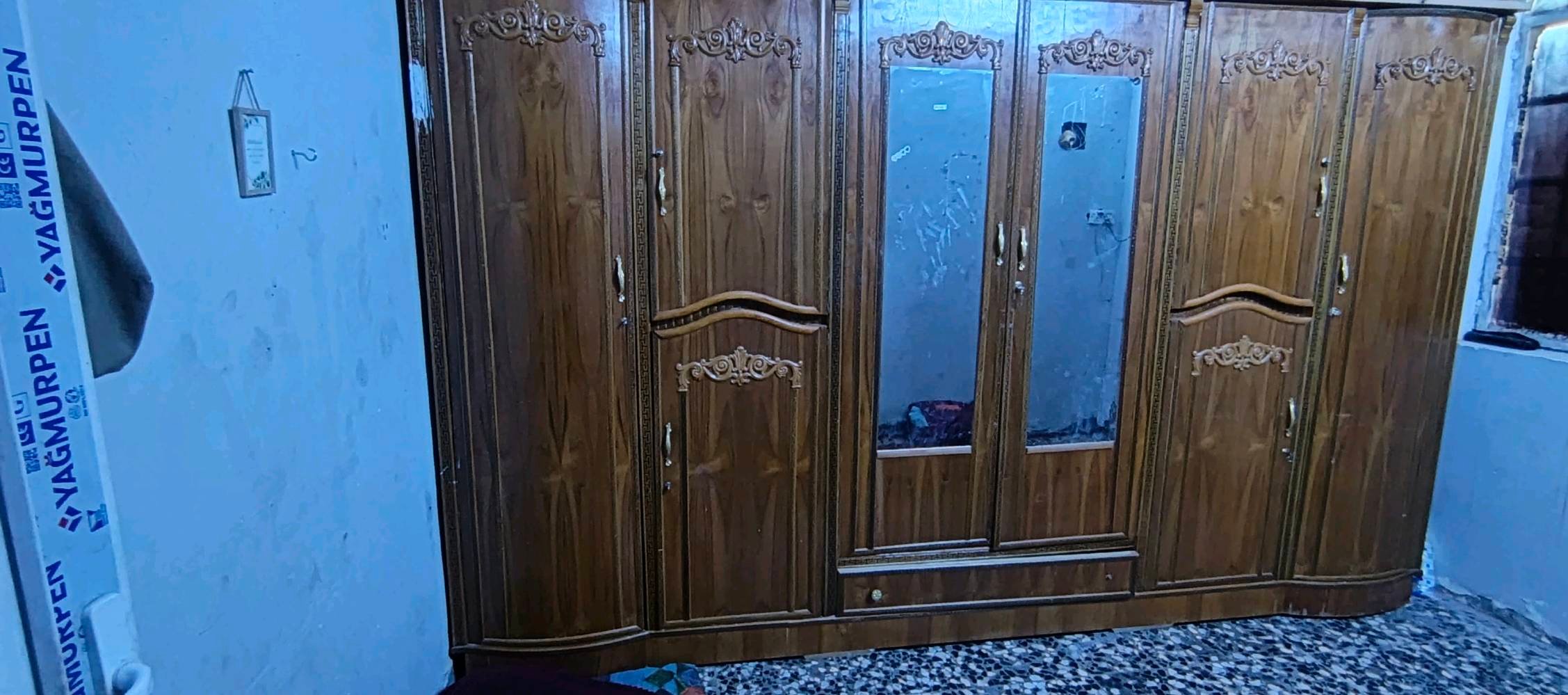 كنتور 6 بيبان السعر 300 
بغداد حي التراث،
***********