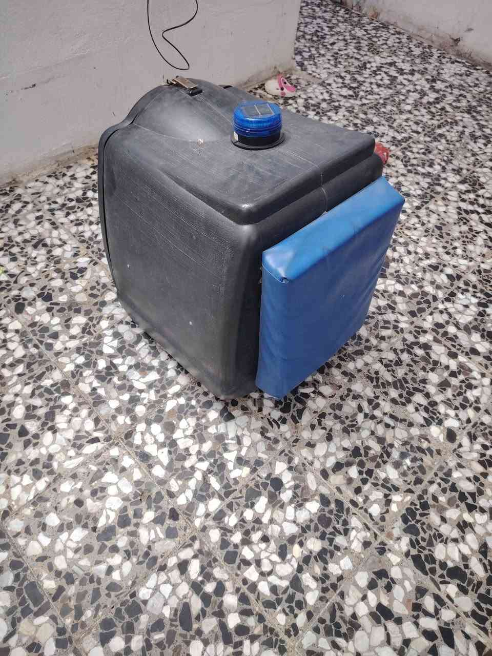 سلام عليكم صندوك لبيع كلشي مابي عنوان حسينيه مال راشديه ***********
