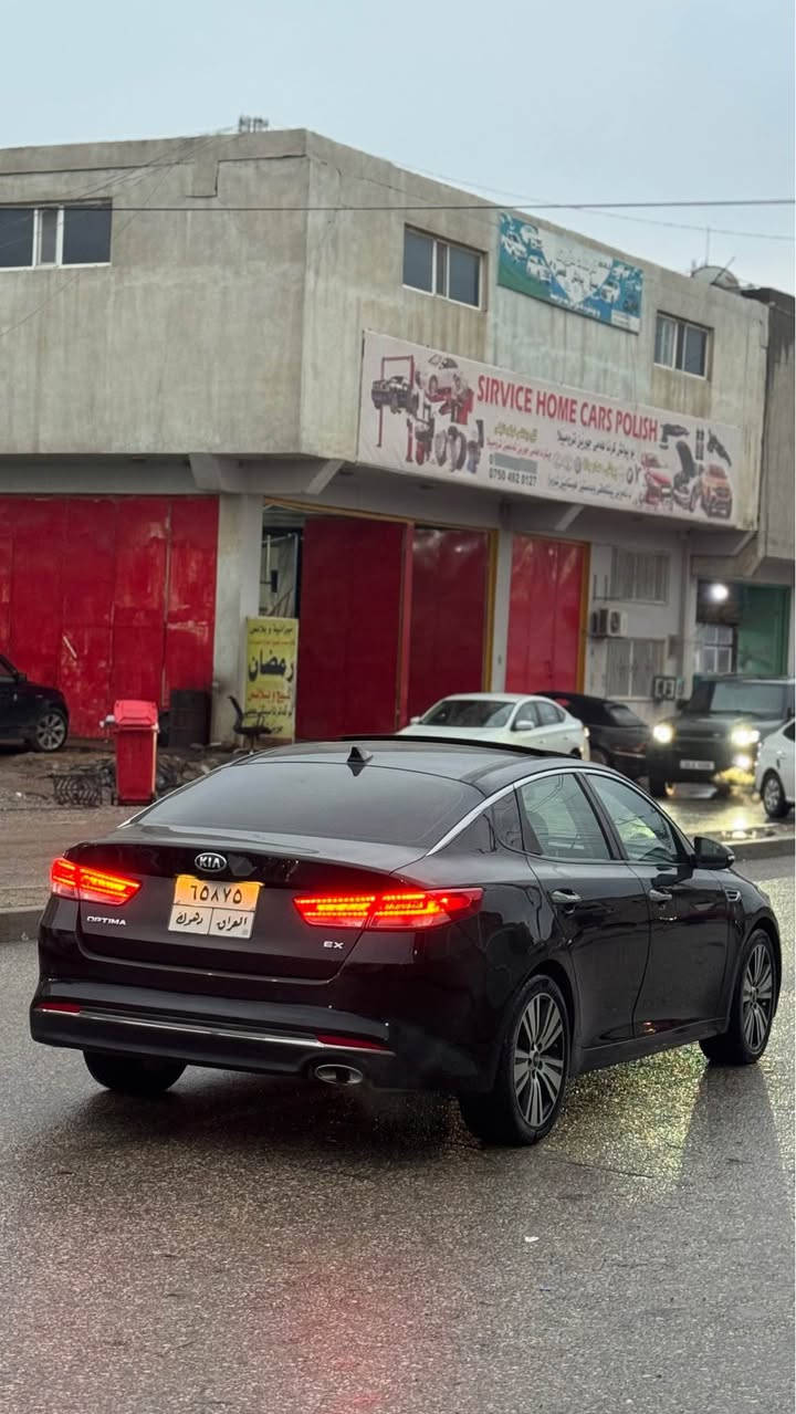 اوبتيما 2016 فول مواصفات 
بانوراما كشنات جلد فول 
بيها نص بونيد صبخ بدون دواخل بدون ارباك 
گير محرك بشرط تحويل وكاله بشرط 
تايرات جديد 
سعر 123$ 
مكاني دهوك 
رقم موبايل *********** زاخو, دهوك
