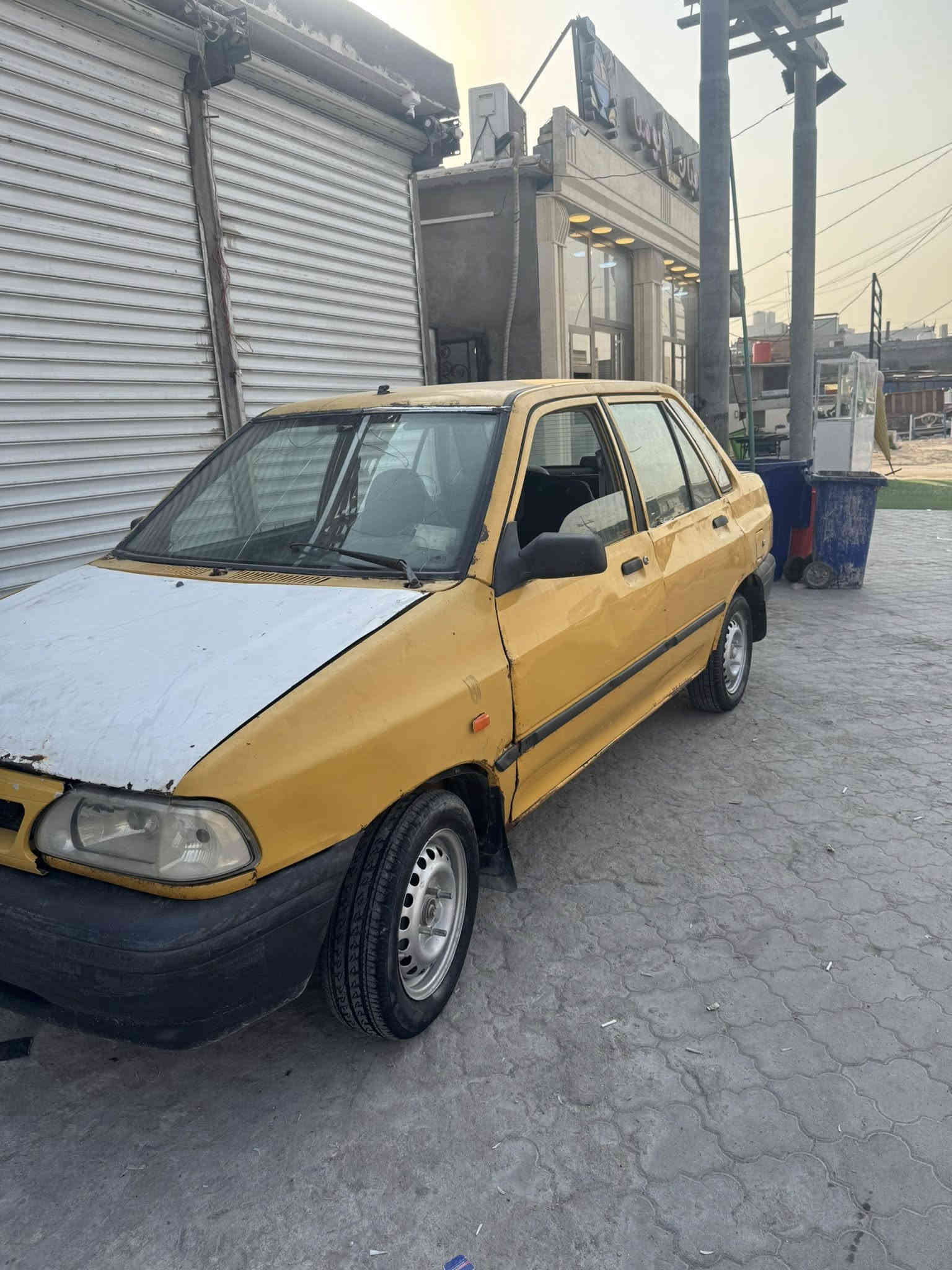 سلام عليكم سايبا مديل 10مكينه وكير وحداده وتخم تاير كفاله برانكيت نضيف كلش كهربائيات كلها شغاله السنويه ضايعه ارقامها موجوده بصره اليف  الماني 
سعرها (850)الف وبيها مجال حك الجيه مكاني بصره الزبير ***********
