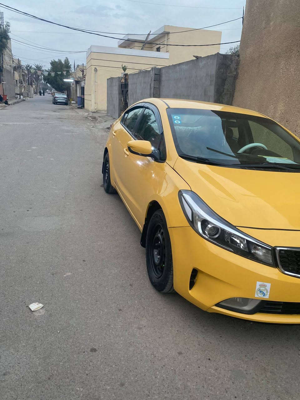 السلام عليكم فورتي 2017 محرك دوش 1800 حداديا جديده كير جديده محرك جديده بس بدل بي رواجز حادث بنيد  ليبل واحد العنوان بغداد حي النصر اي ستفسار على رقم *********** السعر 115
