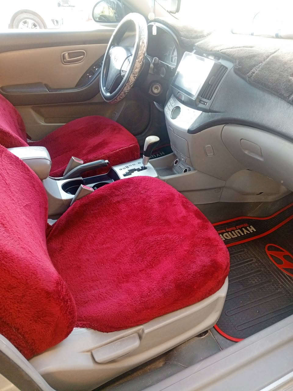 سلام عليكم عندي النتره موديل 10متومه رقم وسنويه طبق اصل مكانه نجف 42وبيه مجال واذا  مراوس ***********
