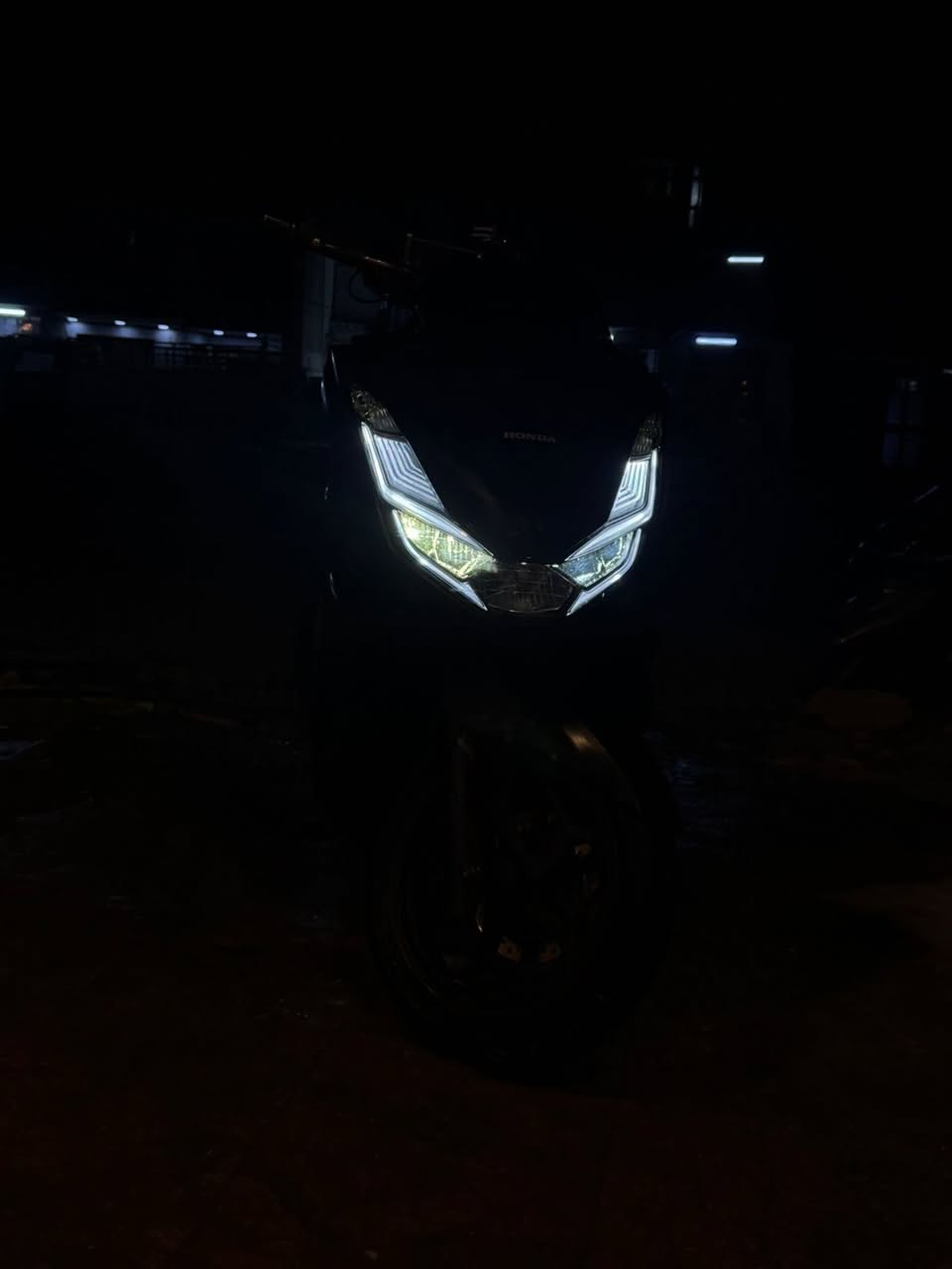 سلام عليكم جيل رابع دراجه مكفوله دراجه مال رمبة موديل 2022
دراجه بصمه 
حساس ستان 
تتفأ بل يدات 
ليت زنون 
مكينه كلج كهربائيات 
كلشي مكفول دراجه صاله 4 اشهر من خذته من رمبا 

ستفسار *********** مكلف بل نشر
