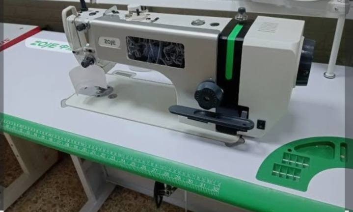 السلام عليكم
"للبيع" مكينه خياطة المكينه الذكية نوع زوجي السعر ٣٠٠ الف المكينه جديدة ونظيفة جداً للاستفسار راسلوني خاص.


**إذا كنت صاحب هذا الإعلان وتريد حذفه لأي سبب، رجاءا أرسل رسالة إلى الدعم الفني**