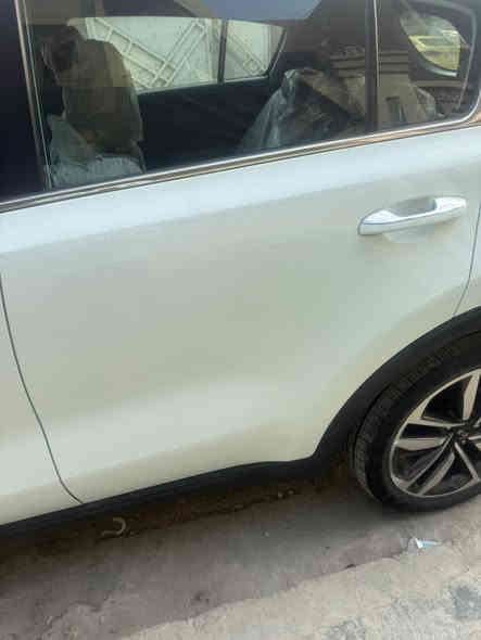 السلام عليكم من رخصة إدارة الكروب عندي سبورتج موديل 2020خليجي بدون صبغ ماشه 82 السعر 198 ورقه مكان بغدا د بلديات تلفون ***********
