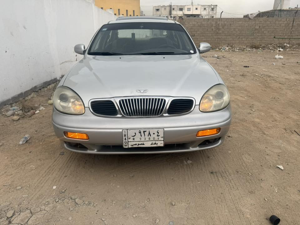 دايو لكنزه موديل 2000
محرك2000كير اوتو 
سلايت ررف شغال صدرجديد
تخم تاير غرفه ع وضع شركه
مكفوله من ضربه جاهزه
سعر48وبيهامجال بصيط
بغداد***********
