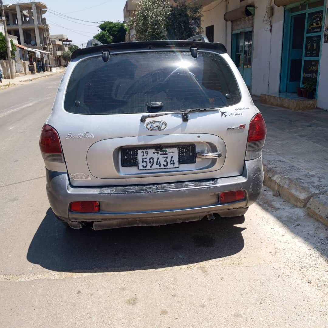 سنتافيه قصة 
موديل 2005 تسجيل 2021
محرك 16 بلورق
أربع دواليب جداد 
اتوماتيك وشاشة 
فرش جلد 
السيارة مابتحتاج ليرة
للتواصل أبو حسن 
0988235806


**إذا كنت صاحب هذا الإعلان وتريد حذفه لأي سبب، رجاءا أرسل رسالة إلى الدعم الفني**
