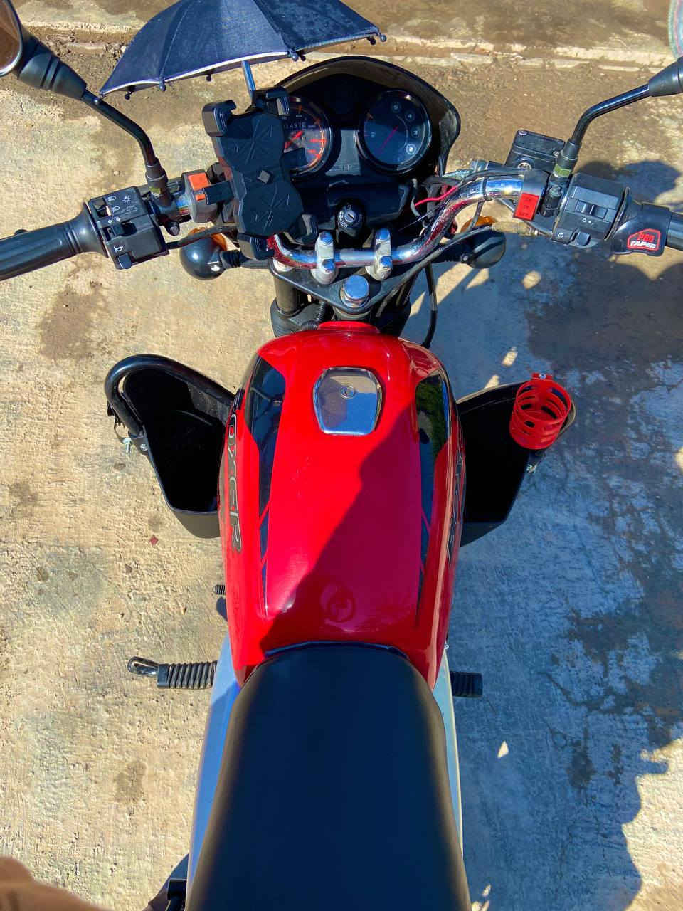 للبيع بوكسر 22 مكفول كفاله عامه محرك اسبانه ممدود علي مكمرك ليحب يشري يتصل على هاذ لرقم ***********
