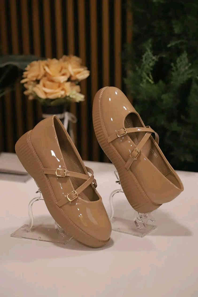 #جددينا_وحصرينا💃😍

طبــي  فلـورتان طبـي خفيف ريشه

قياس 37____ 41

للطلب راسلو وتساب /*********** 📞

العنوان/ذي قار/الــــرفاعي 🥰
يوجد تــوصــيل 👍
