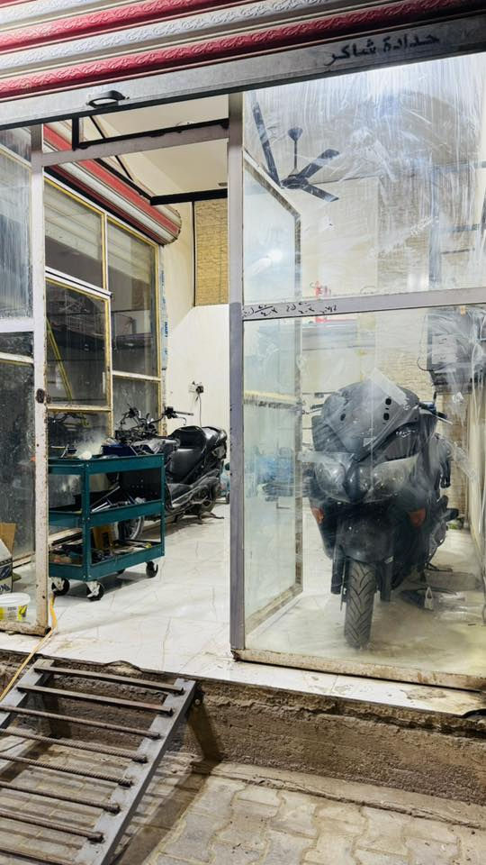 يا الله السلام عليكم
على بركة الله تعالى تم افتتاح محل لتصليح كافة انواع الدراجات ( أوتوماتيك والكير ) تبديل دهن شغل على الضمان وغراض اصلية وتجارية كلشي موجود وبأسعار تنافسيه 
والعنوان / واسط الكوت زين القوس شارع المدينة الرياضيه 
محل خدمات هوندا 

‭٠٧٨٠ ٩٣٩ ٨٣٤٠‬ سيد محمد
‭٠٧٨٠ ٠٩٩ ٦٣٠١‬    ابو حسين
