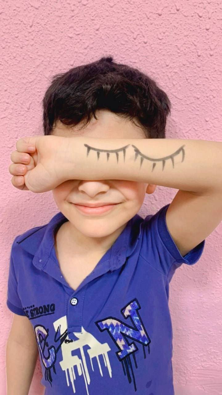 ✨ اعلان 
روضتنا بيت طفلك الثاني بمساحه واسعة 🏑🏑⚽️⚽️⚾️🏓🥍⛳️🎣🛝🪁
نستقبل الأطفال من عمر أربعين يوم الى عمر ست سنوات 
ونوفر لهم:
✅ رعاية شاملة مليئة بالحب والاهتمام
✅ أنشطة تعليمية مبسطة تنمي القدرات العقلية واللغوية للطفل 
✅ ألعاب هادفة لتطوير المهارات الحركية والاجتماعية ( العاب مونتسوري ) 

✅ بيئة آمنة وداعمة لنمو الطفل النفسي والجسدي  

💖 في حضانتنا، طفلك يكبر بالحب، ويتعلم بالمرح 💖♦️تعليم الطفل القراءة والكتابة والمهارات 
♦️كامرات مراقبة في جميع انحاء الروضة اون لاين 
♦️العاب فكرية حديثة والعاب تسلية 
♦️الروضة مجهزة بكافة وسائل الامان والسلامة (مطافأ للحرائق _حساسات )
♦️الروضة مجازة من قبل وزارة التربية والصحة 
تتكون من : 
غرف مكيفه ومجهزه بالأسره 
قاعه الألعاب 
قاعه الاطعام 
قاعه الدروس الخاصه ب المناهج 
غرف الحضانة مع كادر مربيات مميز لهم خبره ب الأطفال 
الدوام طوال ايام الأسبوع عدا الجمعة والسبت 
ويوجد اشتراك يومي- _سبوعي_-شهري

روضة عش النونو الاهليه 
#طريق_طفلك_نحو_النجاح
الموقع الجديد :
شارع النسيج
مدخل  شارع مطعم جبوري 
فرع مكتبه تولين شارع اعدادية الكوت للبنين 
واهلا وسهلآ ب لجميع
ارقام التواصل
***********
***********
اومراسله صفحه الروضه
