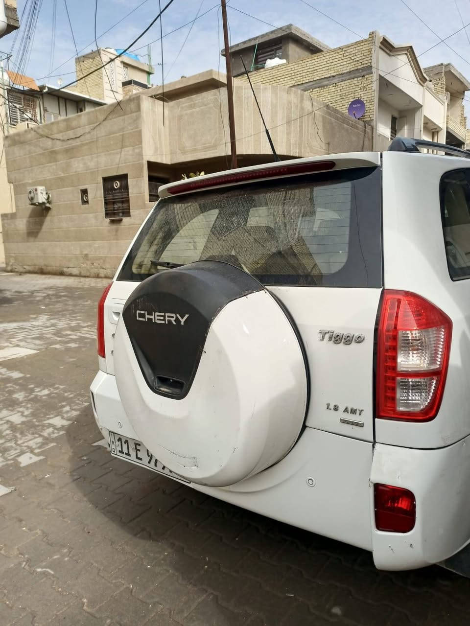 تيكو موديل ٢٠١٣
محرك ١٨٠٠ كير كهربائي ماشية ٧٤ الف

بلادي بدون صيغ (يوجد بارد بالباب الخلفي الايمن لا يوجد صورة لها حاليا)

يراد تنضيف وتبديل بلكات 

سيارة نظيفة ومرتبة اذا تكملها

سعرها ٥٨ وبي مجال

مكاني بغداد حي العدل

***********
