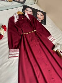 النجف • فستان