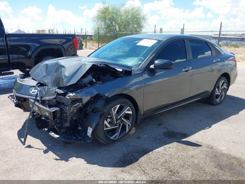 هونداي النترا هايبرد 2025  وارد أمريكي ضربتها موضحة بلصور فئة sel شاشة ديجيتال متصلة تشغيل عن بعد سايد بريك بصمة وهواي مواصفات ماشية 2000 حادثها بنيد وطارف الجاملغ يرجع بارد مكان السيارة عمان المنطقة الحرة
سعر مطروح عمان 126$
***********
