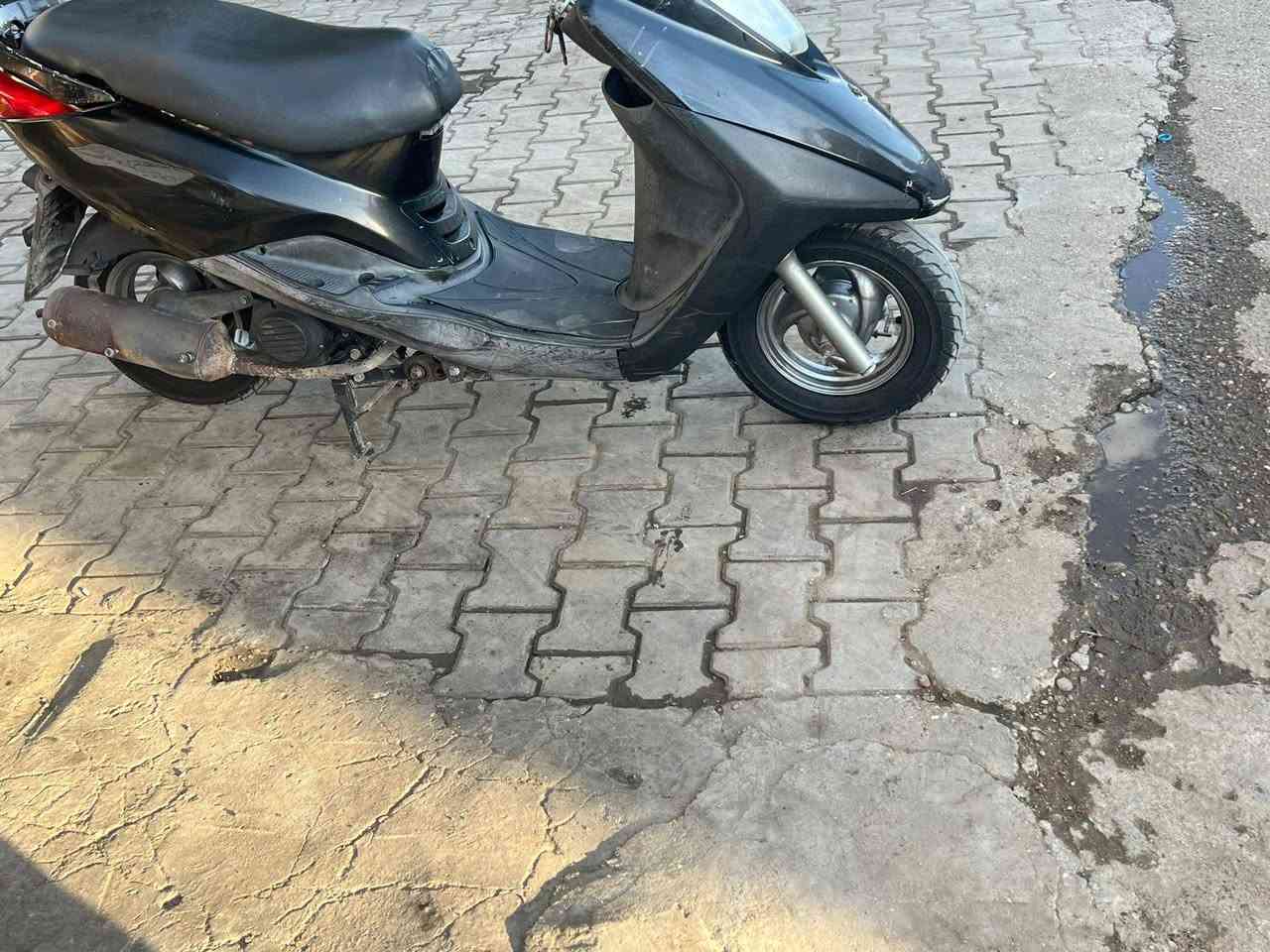 دراجه بريز مكينه مكفوله كهربائيات شغاله دراجه كلهة بلاديه مكاني ***********
