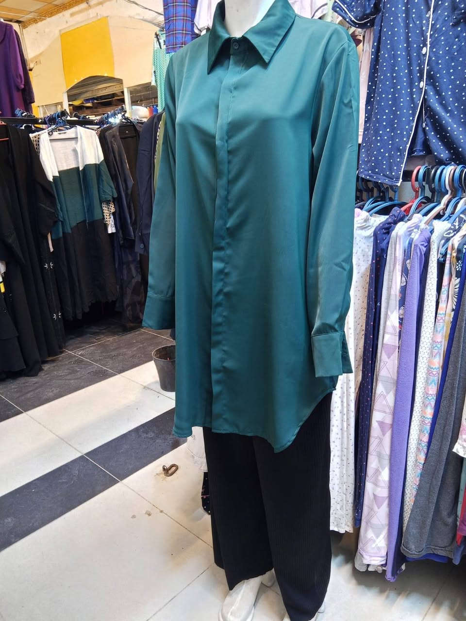 تم بعون الله فتح باله قمصان نسائي طويل جميع الالوان والاحجام متوفرة واكثر من 200موديل


**إذا كنت صاحب هذا الإعلان وتريد حذفه لأي سبب، رجاءا أرسل رسالة إلى الدعم الفني**