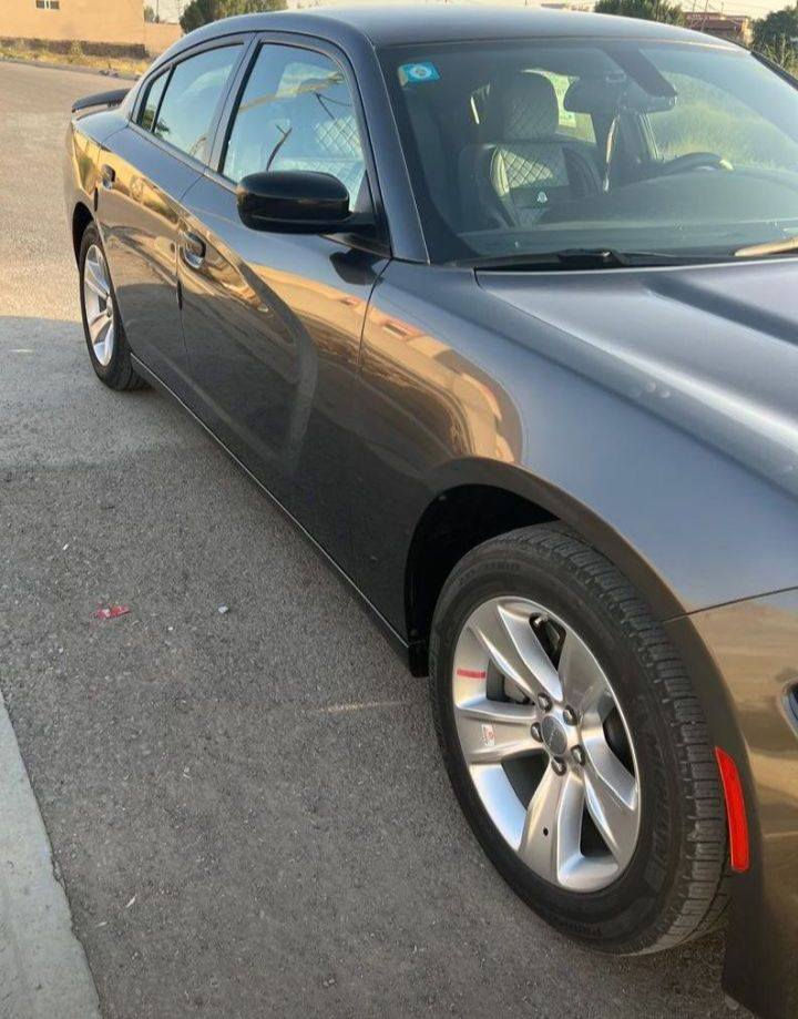 دوج جارجر SXT موديل 2023 – الإصدار الأخير
السيارة خليجي وكالة
مكفولة كفالة عامة من الدعامية إلى الدعامية
السيارة نظيفة وجديدة، برغي واحد ما مفتوح بيها

المواصفات:
تشغيل عن بُعد
كاميرا خلفية + حساس خلفي
ويل قياس 18 بدون طسة
إطارات نوع مشلن 
بريك دبل بستم
الكشنات حَضن ومخلي إلها تلبيسه
شاشة وسط
أرضيات الشركة (غير مستعملة)+حقيبة عدة
بصمتين
كتالوكات الشركة 
الممشى: 33,000 الف (قابل للزيادة)
السيارة على إيدي من الشركة📍 المكان: ديالى – المقدادية
💰 السعر: 275
📞 الرقم: *********** وبي واتساب
