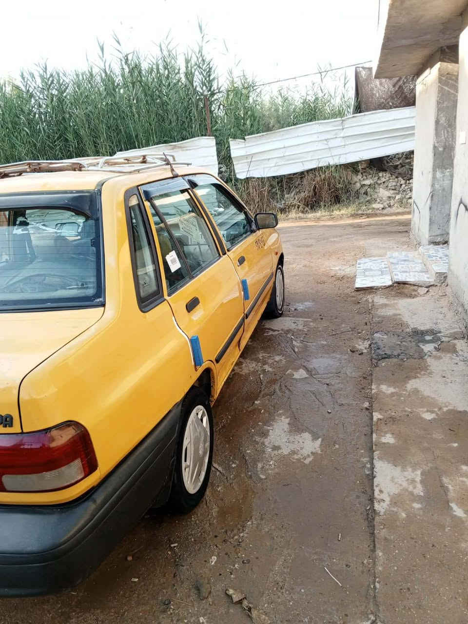 سايبه 2011.
رقم بابل. انكليزي.  مصفره هيئه. وغرامات. مكفوله. من ضربه. والصبغ. تخم تاير جديد. حداديه. جديده. كهربائيات جاهزه. السعر. 23. العنوان كربلاء طويريج ‏‪***********‬‏
