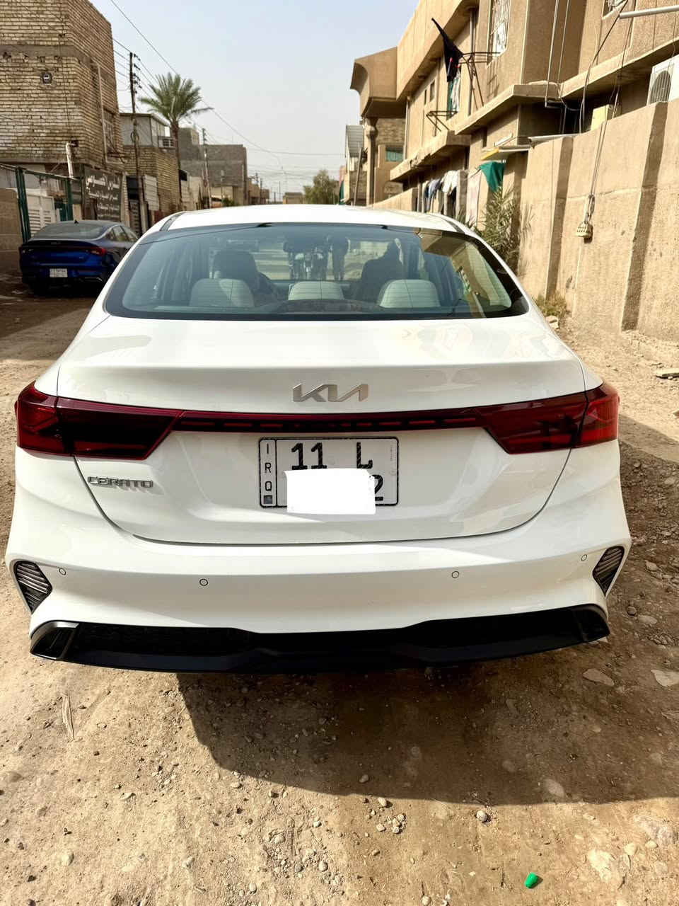 سلام عليكم سيراتو للبيع خليجي موديل ٢٤ مكفوله كفاله عامه من كلشي جديده جدا ماشيه ٢٥ محرك ٢٠٠٠ تحكمات ستيرن كشنات مخمل داخل بيجي شاشه بسمي تحويل مباشر سكن بغداد الغزاليه تلفون*********** السعر ١٨٢ وبيهامجال
