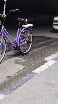 سلام عليكم بايسكل بطه ياباني مديل 2020بايسكل مرتب ما متعوب تجي وشوف مكان كوفه حي ميسان اتصل عل رقم 📞


**إذا كنت صاحب هذا الإعلان وتريد حذفه لأي سبب، رجاءا أرسل رسالة إلى الدعم الفني**