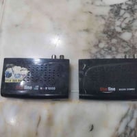 اجهزة ستلايت الرابعة بدون ريمونتات ولا محولات بس اجهزة السعر اثنينهن ب...