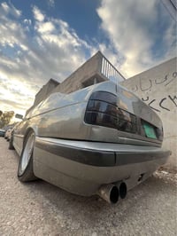 بي ام دبليو 525i • سنغافورة • بلاستيك