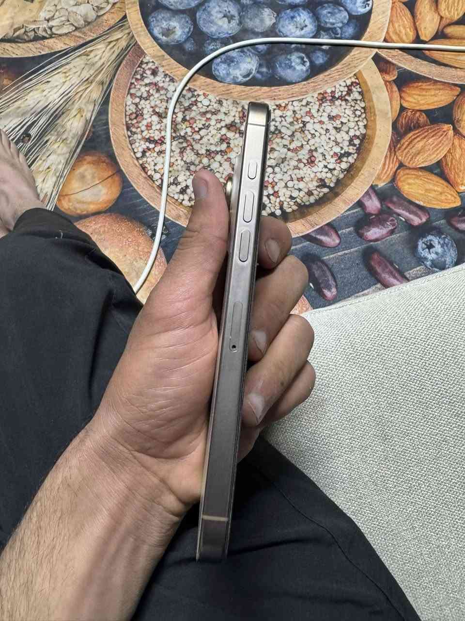 ايفون 16برو ماكس شرق اوسط   البيع او مراوس  حسب القناعه
التلفون كلش نضيف ستخدام قليل بطاريه 🔋99 عدد الدورات 225الجهاز مكفول من كلشي  الجهاز مساحة الجهاز 256 كامل معه الملحقات  

تواصل وتساب ***********

تصال ***********
