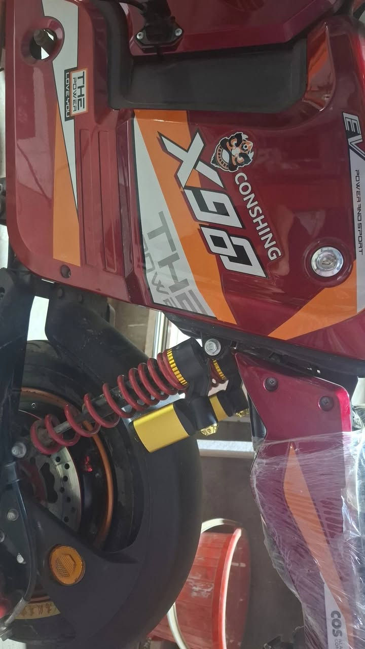 سلام عليكم دراجه شحن للبيع X900
نضيفه مابيهه اي عطل بطاريات 5 شغاله  كلشي يشتغل بيهه
سويج وبصمه صبع السعر 580 وبيهه مجال شراي راسني ع واتساب هاذ رقم{ ***********} مو شراي لا تكسر بالسعر
