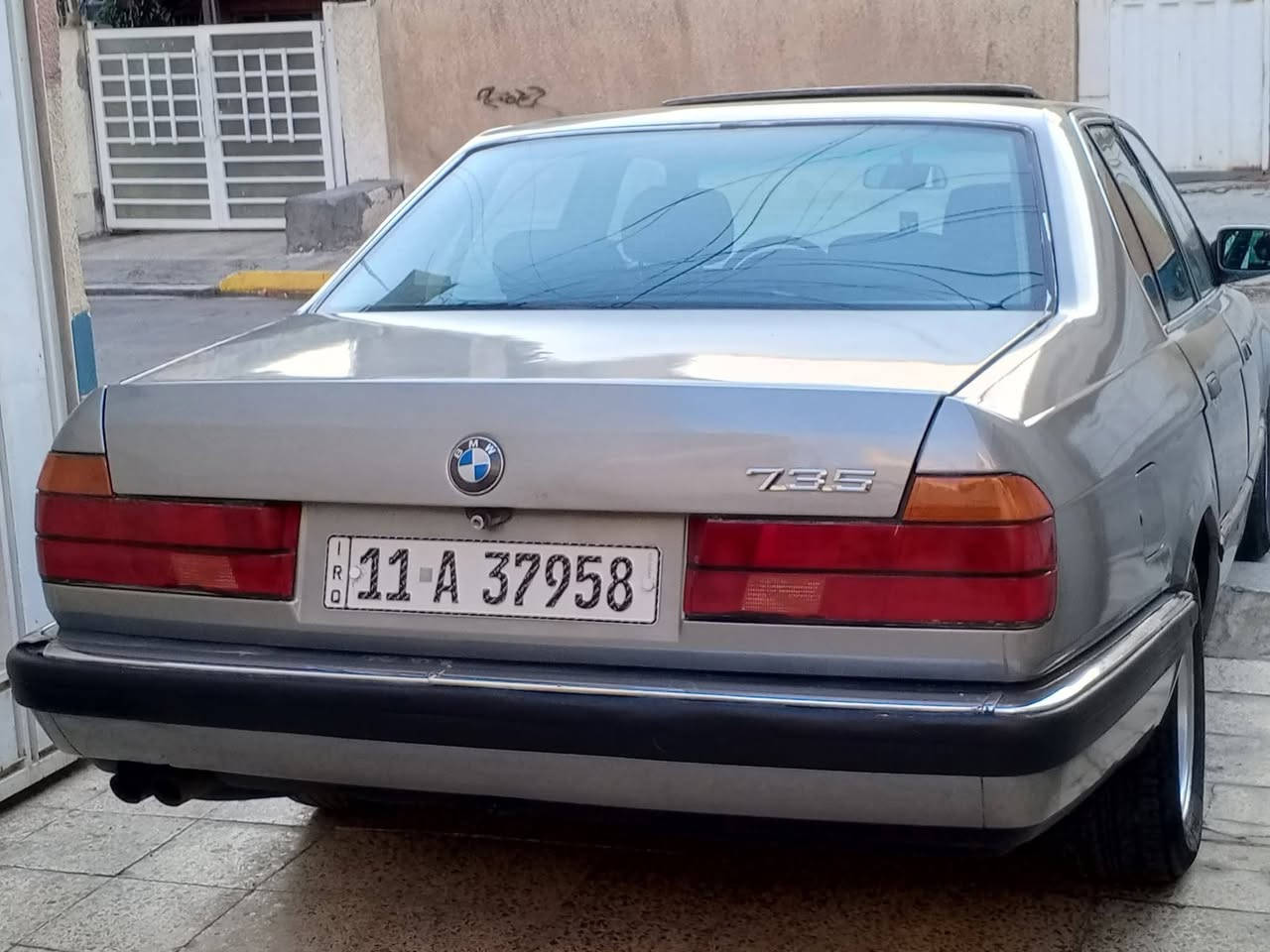 السلام عليكم
للبيع بي ام 735 موديل 91 السيارة جاهزه محرك كير شرط صدر جديد تبريد بريفا منظومه كامله ثلج كشنات كهرباء سلايت طكتين بدل كمبيوتر دبل جكمجه كروز سرعه تخم تاير تخم ويل خليه مصبوغه عام جماليه فقط بدون حادث رقم انكليزي تحويل مباشر السعر 60 وبي مجال بسيط 
الرقم ***********
مكان السيارة الانبار حديثه وايضا بغداد الحريه
