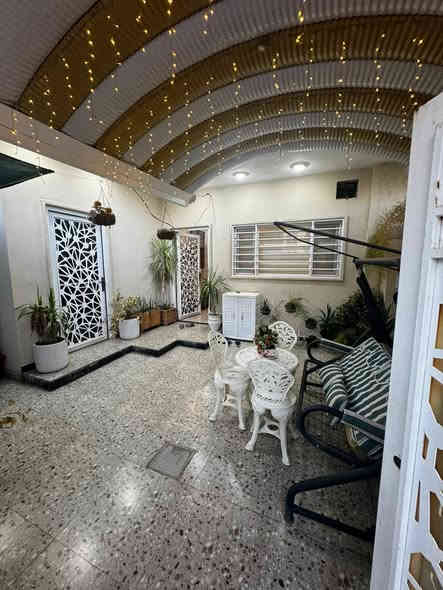 🛑 عروض مكتب الاستثمار للعقار   🏢

🛑 دارين للبيع في مزارع زيونه المقابله لحي الفلاح الثانيه 
      قريب من سايدين الشلالات وفي بداية مزارع زيونه .

🛑 مساحة كل دار ( 150 ) متر بناء حديث من افضل مواد  
      البناء سنة 2021 طابقين .

🛑 مساحة الواجهه لكل دار ( 9 ) متر  .

🛑 اتجاه الدارين شروق تام .

🛑 سند الدارين جمعية الكهرباء ومسلم فيهم كرت بلديه 
      📜 .
🛑 خدمات كامله / ماء / كهرباء / تبليط  .

🛑 الطابق الاول يتكون من :
      كراج + استقبال + هول داخلي + مطبخ + غرفة 
      نوم عدد ( 2 ) + غرفة معيشه +صحيات + مناور 
      اناره .

🛑 الطابق الثاني يتكون من  :
      غرف نوم عدد ( 3 ) + هول داخلي + صحيات .

🛑 سعر الدار الواحد (  💵  185.000.000 مليون  💵  )
                           وقابل للتفاوض السعر 🤝

🛑 احد الدور فيه ( 5 ) غرف والاخر ( 4 ) غرف نوم .

🛑 للاستفسار اكثر الاتصال على الأرقام التاليه او مراجعة 
      المكتب في مزارع زيونه :
  
     ***********     /\     ***********

🛑 اضغط على زر المتابعه 👍 ليصلك كل ما هو 
      جديد من عروضنا . 

🛑 عنوان المكتب موصل / مزارع زيونه المقابله لحي الفلاح 
      الثانيه قرب مولدة  مزارع زيونه .

🛑 نستقبل كافة عروضكم التجاريه والسكنيه والزراعيه 
      والجمعيات .
