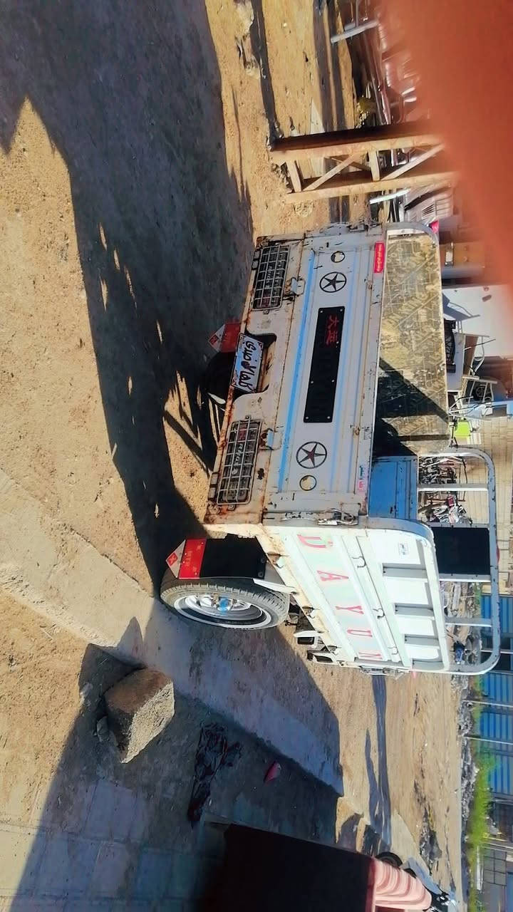 سلام عليكم ستوته البيع مكينه تخبل ناعمه وحلوه مامفتوحه جديد تعمير وغراض كله جديد كهربايات كله شغاله وراق اصوليه موديل 2021 السعر ب1850وبيه مجال  المكان شطره 📞***********
