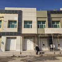 سامراء حي الجامعه • ٤ محلات • شقه