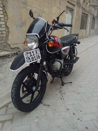 بوكسر للبيع موديل 2023/8/28 الدراجه تخم تاير جديد دسكات  وفنجه وبنزات ...