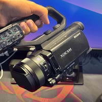 سوني PXW-X70 • نظافة عالية • ملحقات كاملة