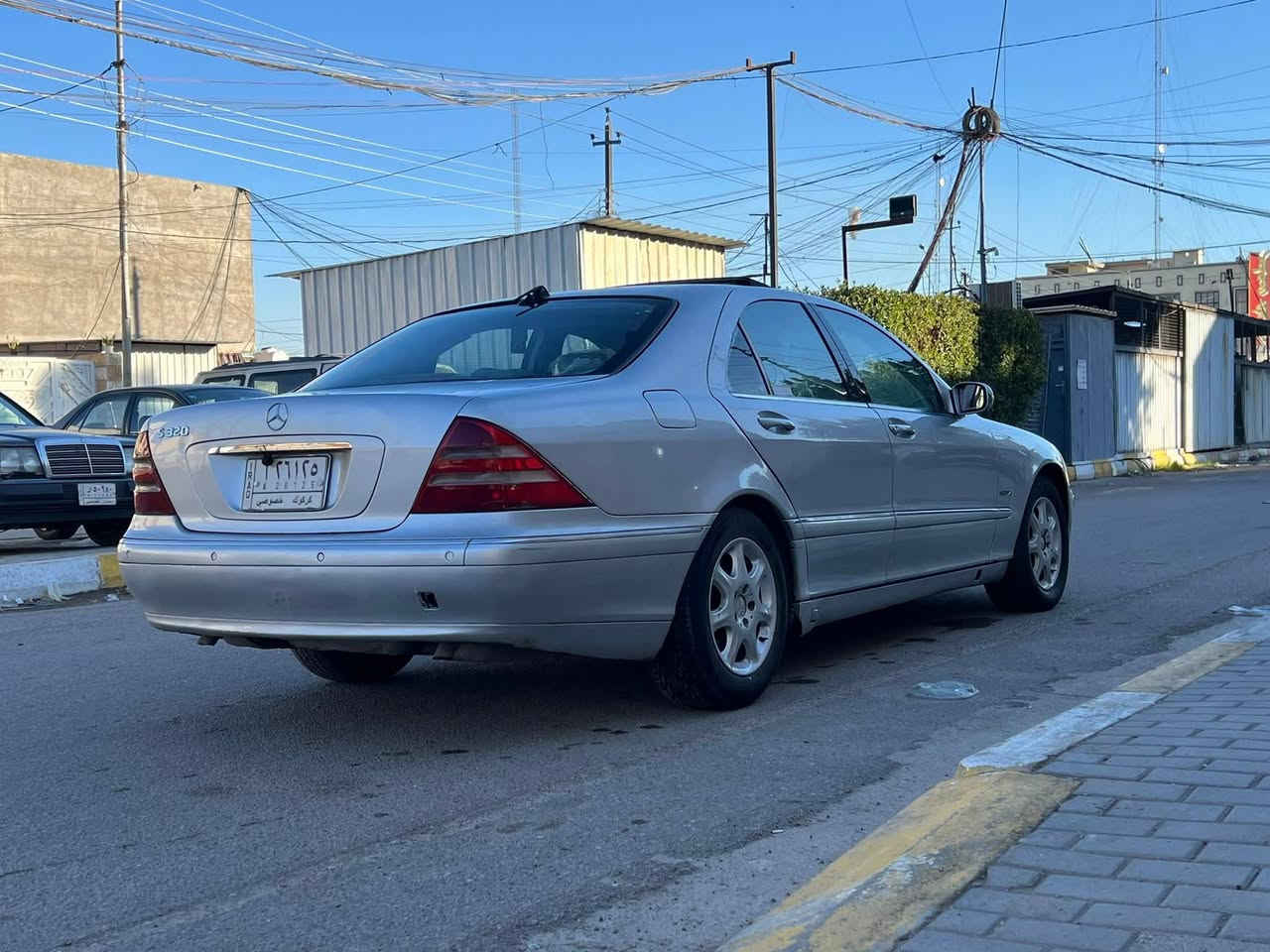 سلام عليكم وين اليدور نظيف مرسيدس غواصه 2002 للبيع مواصفاته فول  معروفه  وسياره شرط التحويل ثاني يوم مكاني بغداد البلديات *********** 

C
