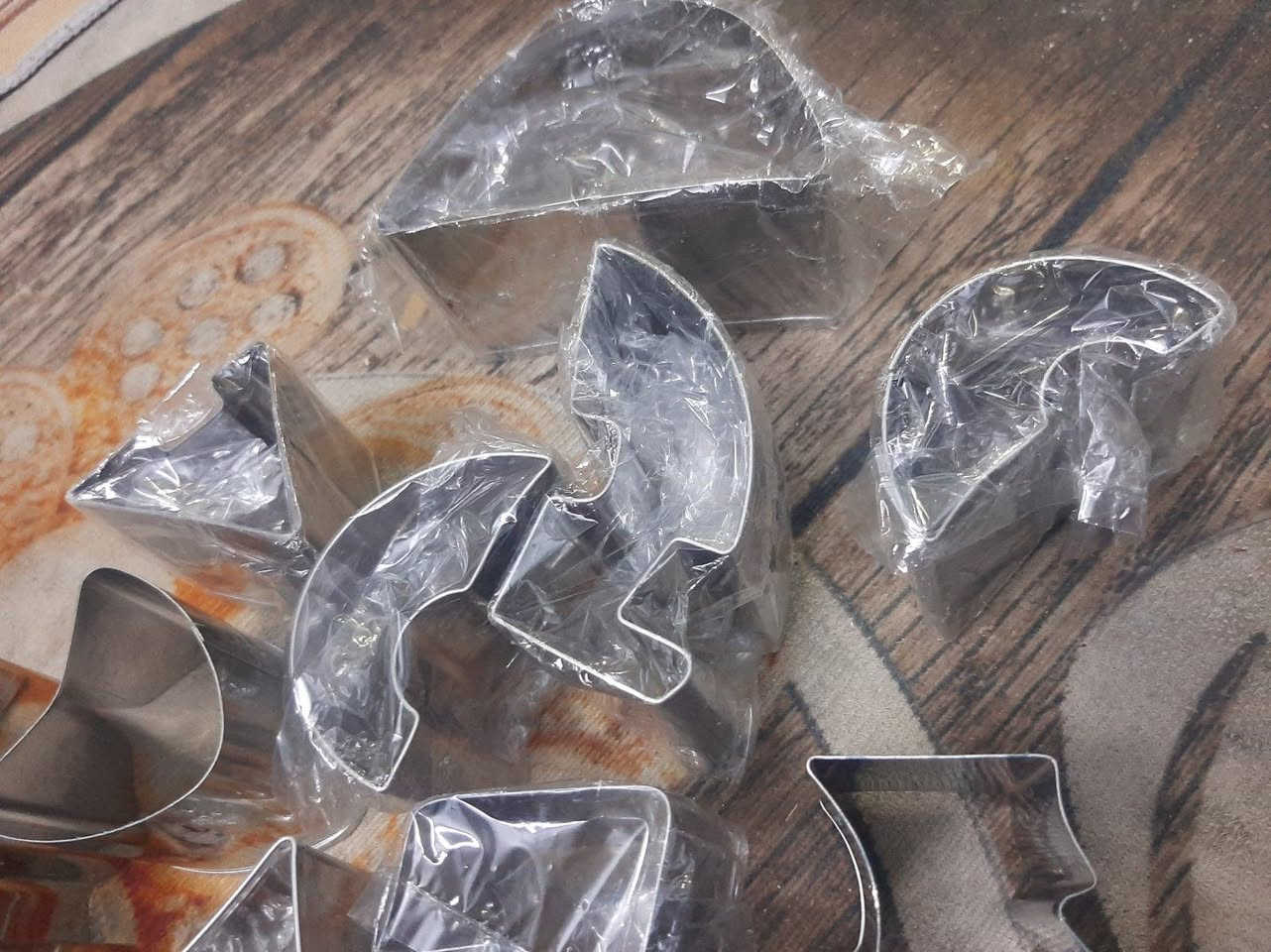 قوالب بهاذا شكل امزون للبيع انطيني سعر وبل عافيه


**إذا كنت صاحب هذا الإعلان وتريد حذفه لأي سبب، رجاءا أرسل رسالة إلى الدعم الفني**