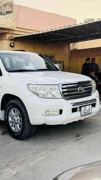 السلام عليكم لاندكروز 2011
كفاله عامه بدون صبغ بدون تبديل بدون رصعات بدون خدوش
محرك 6 سلندر شرط
كير شرط
شرط الكير والمحرك مامفتوحات
استيراد خاص فووول مواصفات للاخير
تخم تاير جديد
صدر جديد 
رقم دولي بغداد سنويه جديده بأسمي
يرهم مراوس مع 2017 وفوك
بيع نقد السعر 330 وبيها مجال شي بسيط
مكاني صلاح الدين بيجي
***********
