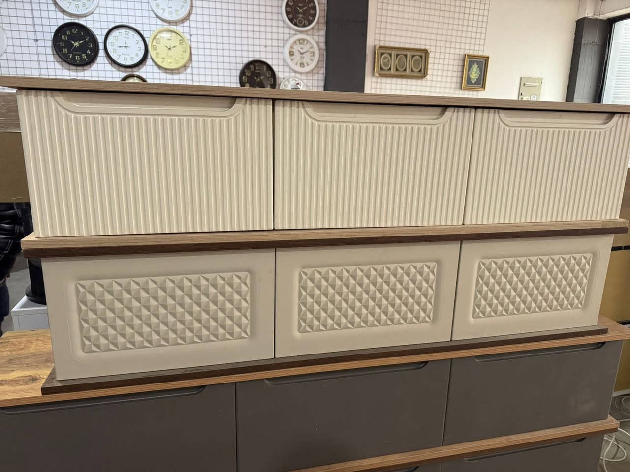 معرض سنان العاني) لبيع  اثاث منزلي  مستخدم وجديد
وتبديل 

(***********يوجد توصيل 

)(***********)/اومرسلتنا على الواتساب العنوان سليمانيه /كاني كورده قرب من ماركيت  شوگ
